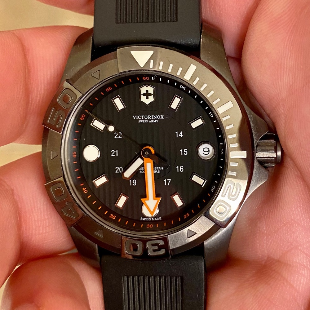 Victorinox Max Dive 500